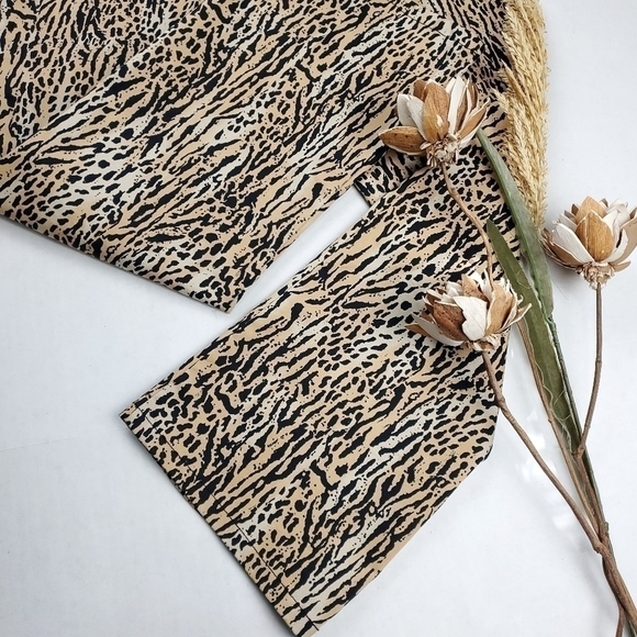 New Susan Bristol Leopard Print Cotton Spandex Pants Size 8 Petite - Picture 8 of 13